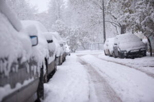 6 Reasons to Hire Snow Removal Services for Commercial Properties Commercial Snow Removal Park City, UT